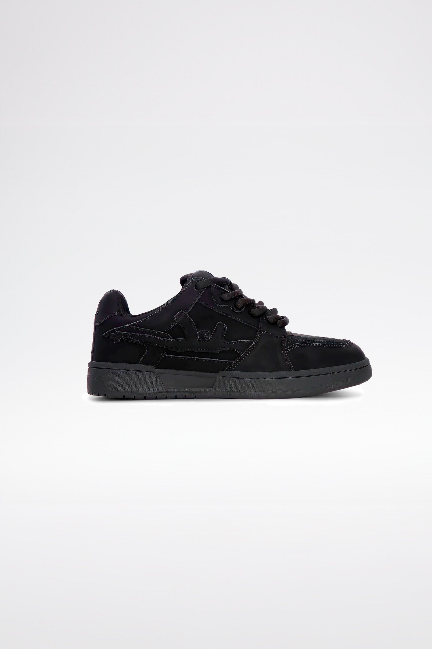 LOST BOYS MIDNIGHTS Sneaker Black